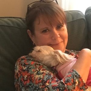 Meet your Posher, Carol